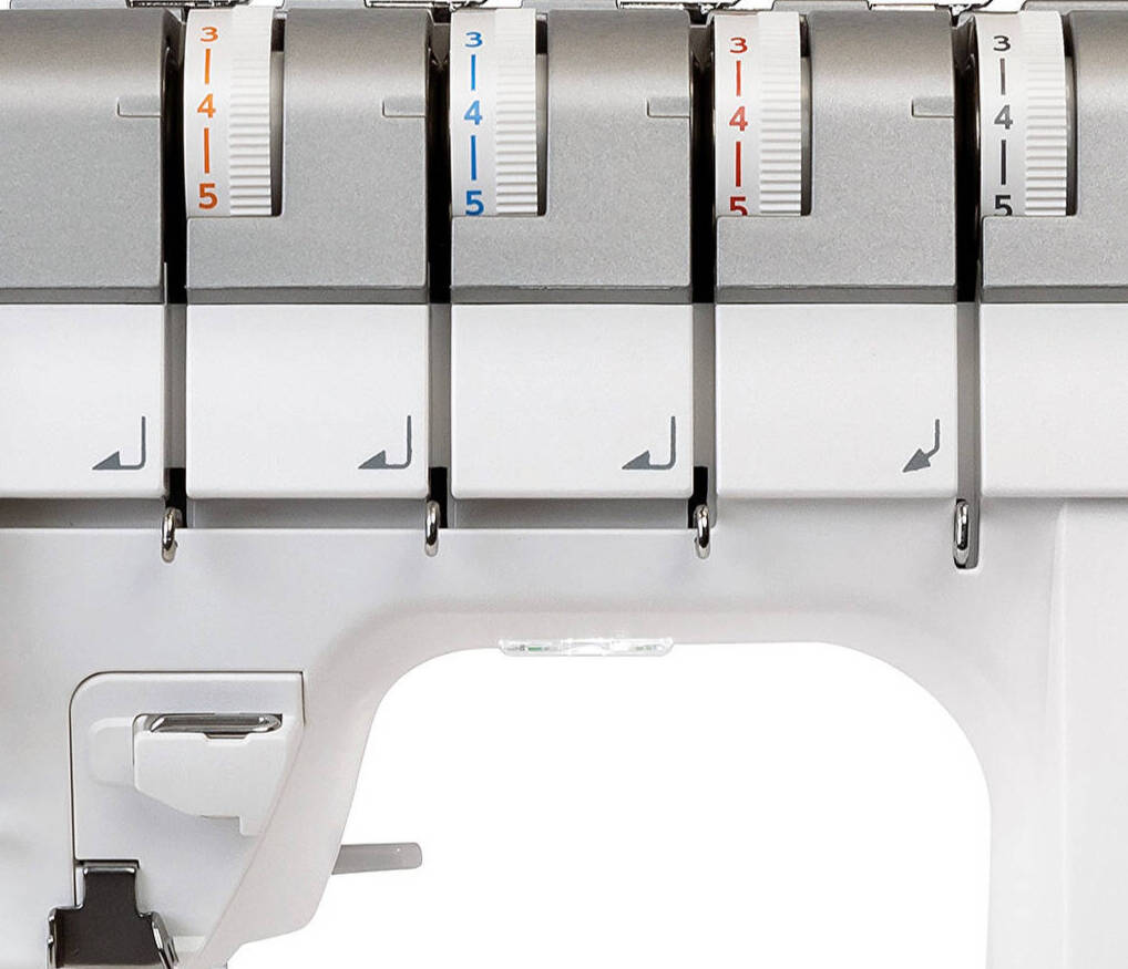 Janome HD718 - Musto Store - Macchine per cucire Corato